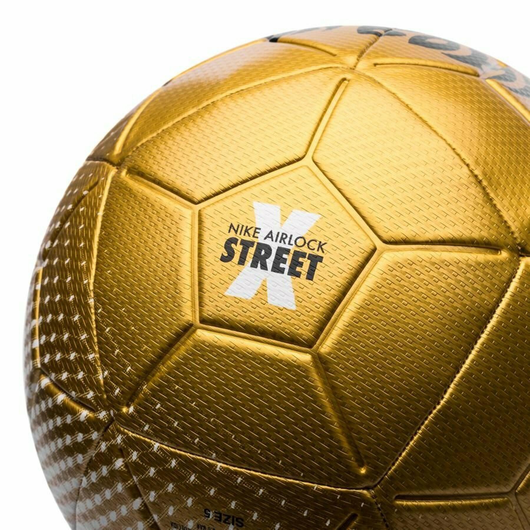 Calcio Nike Airlock Street X Joga