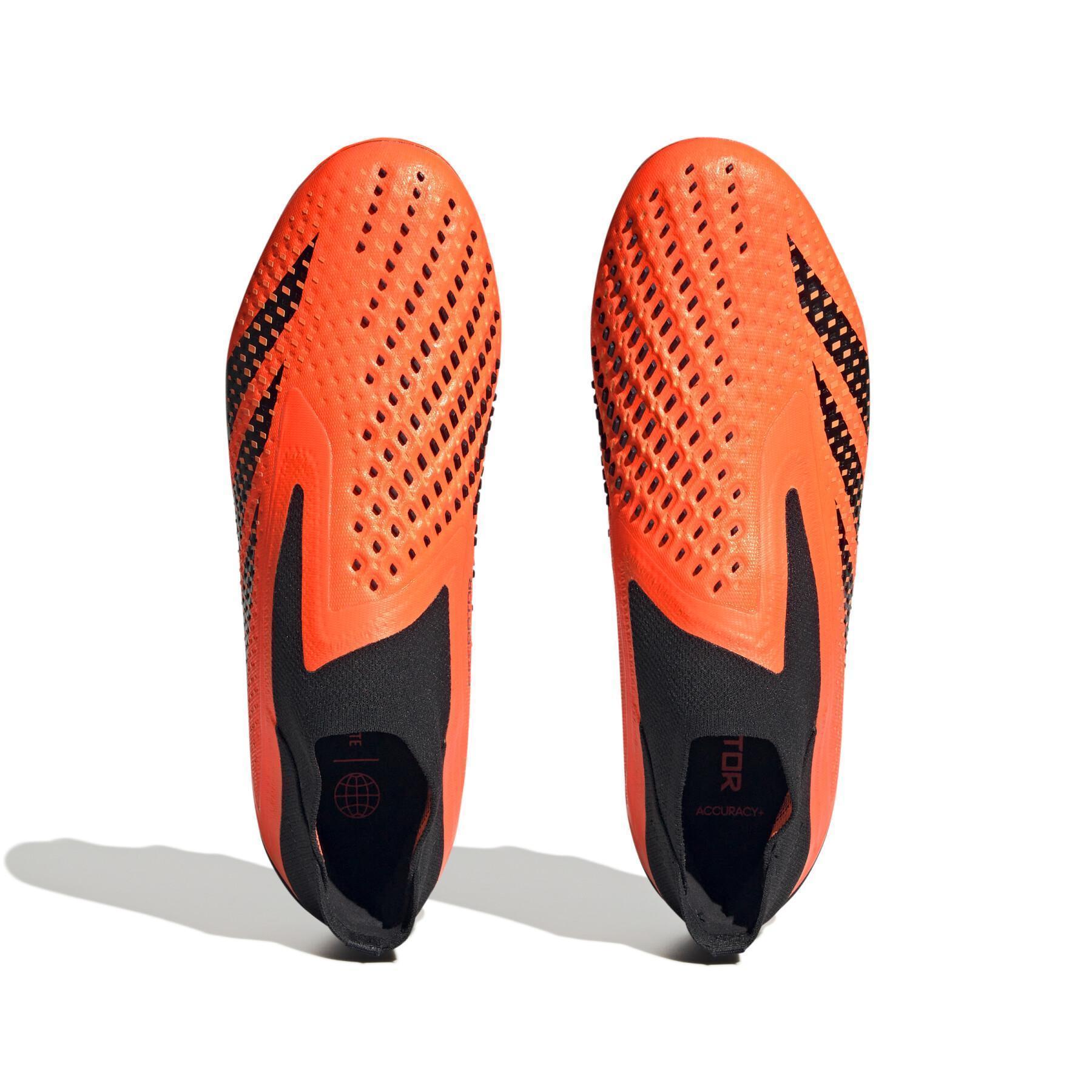 Scarpe da calcio adidas Predator Accuracy+ SG Heatspawn Pack