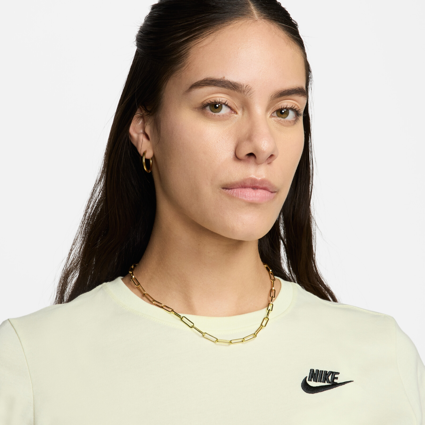 T-shirt  da donna Nike Club Essentials