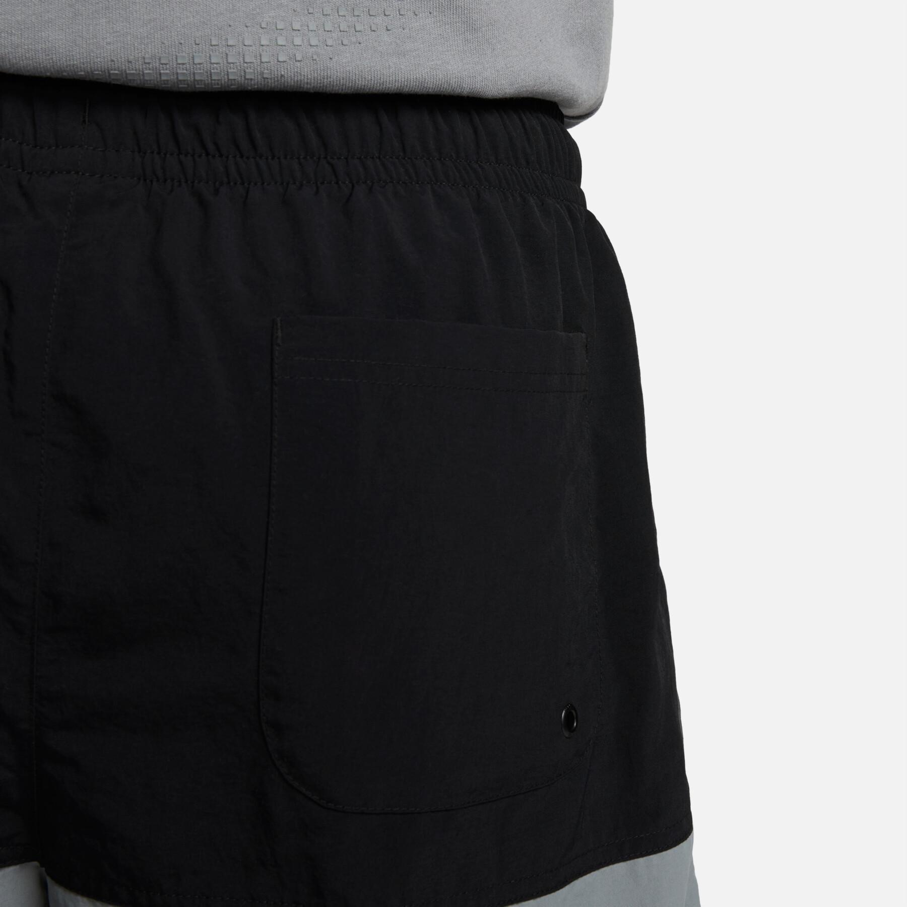 Pantaloncini corti in tessuto Nike Club+ CB