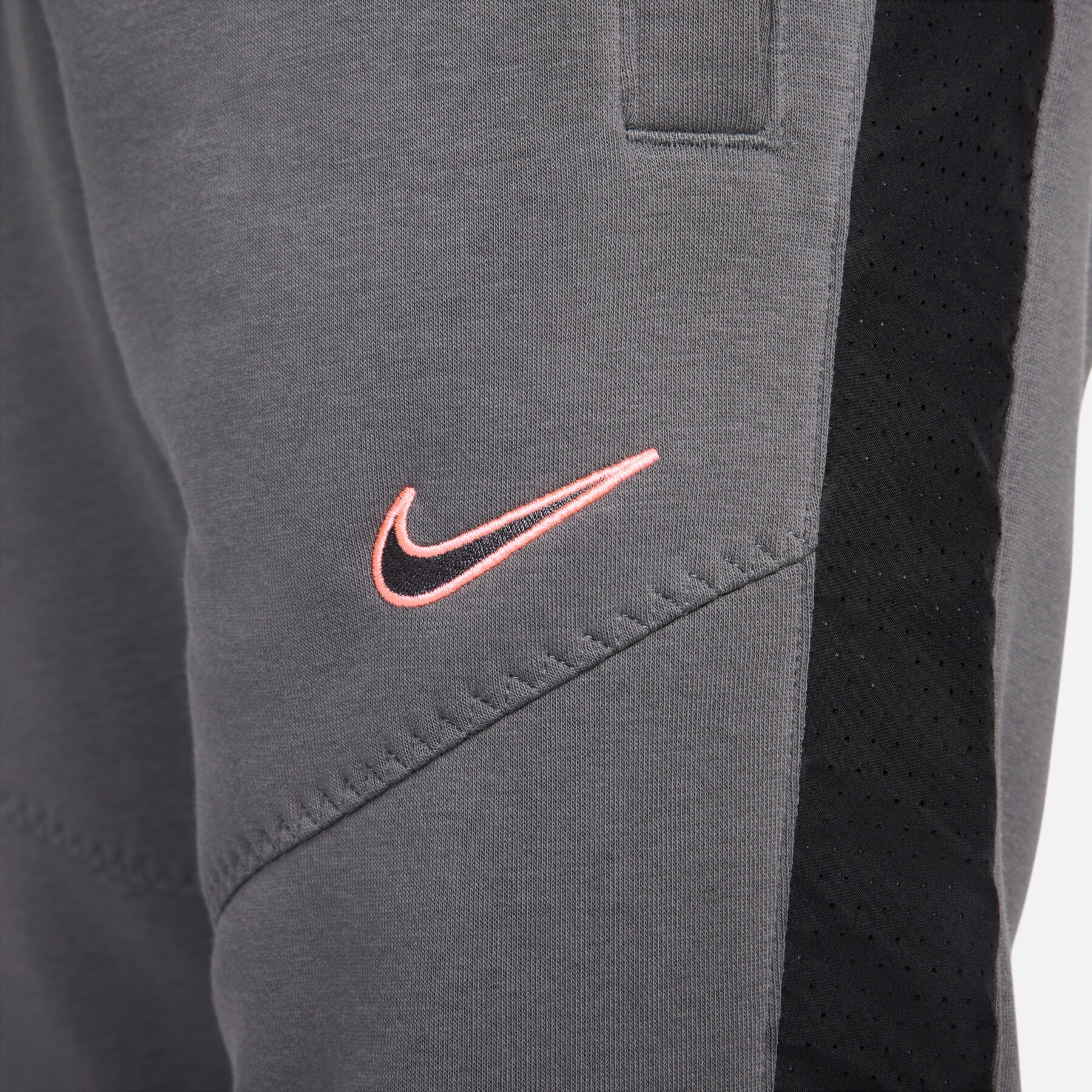 Pantaloni sportivi Nike